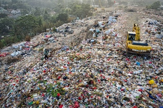 disposable plastic waste 5