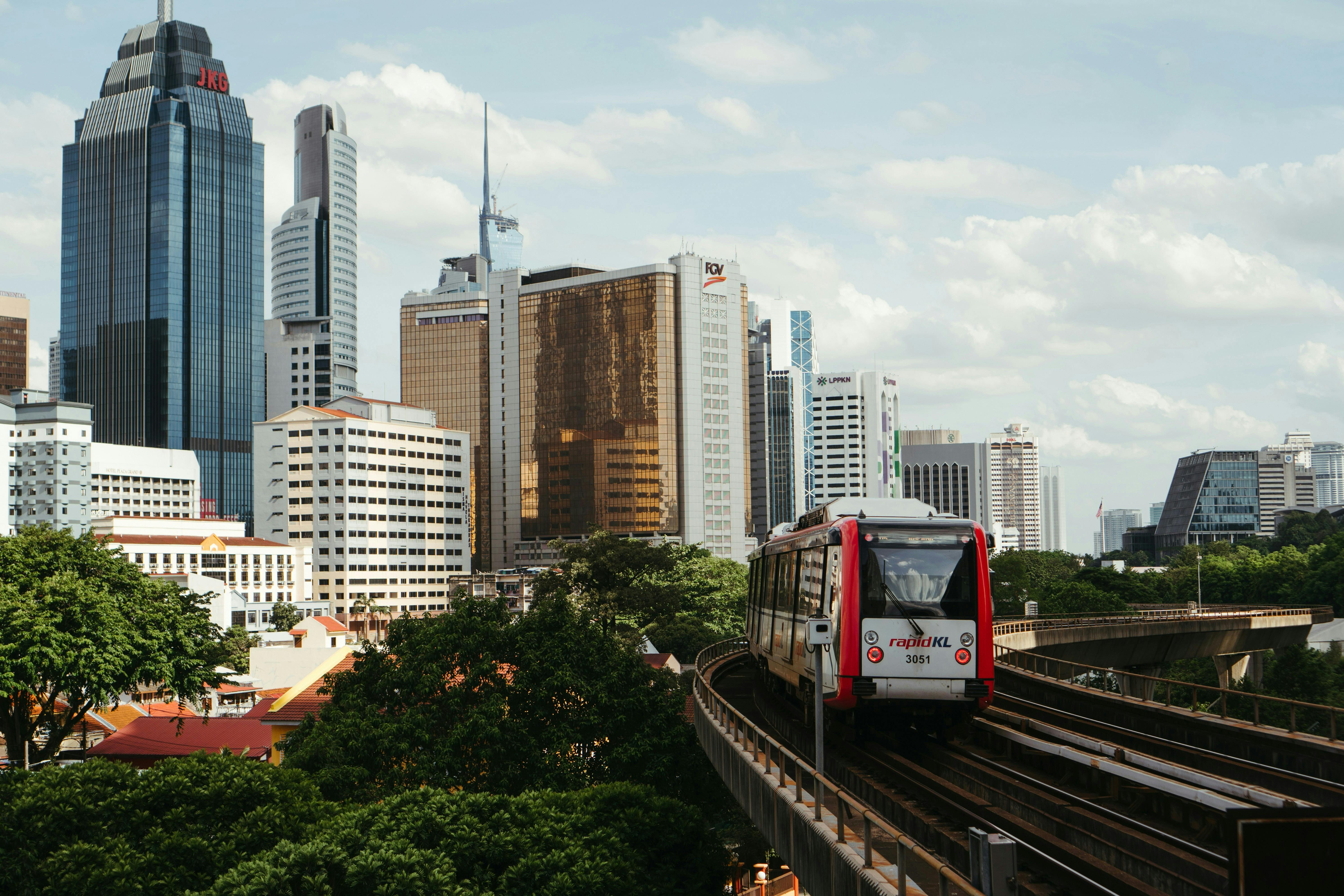 Train_Cityscape_Kuala_Lumpur_Malaysia
