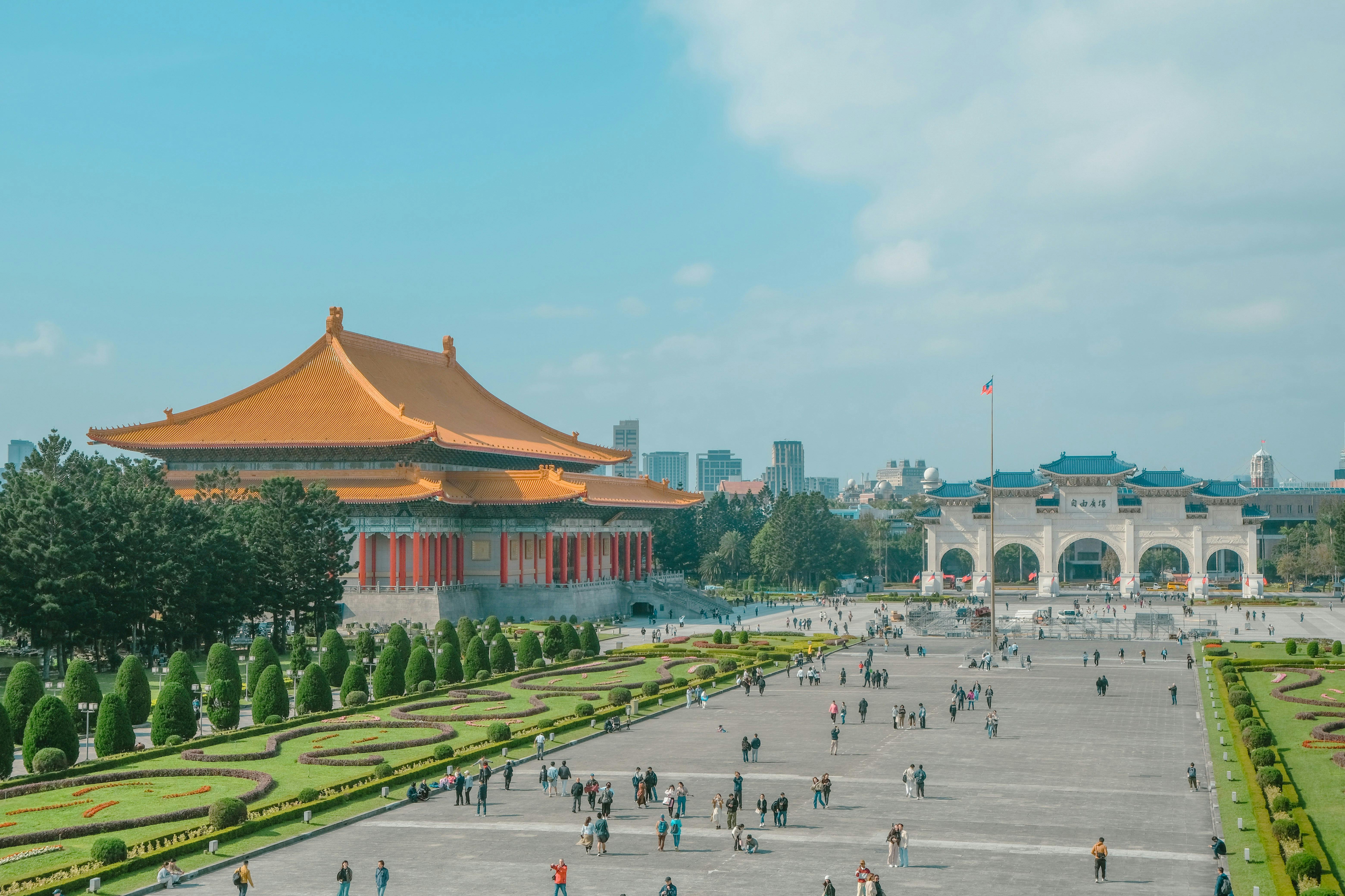 Taiwan pledged deeper cooperation to tackle microplastic pollution, outlining a “land-sea” strategy