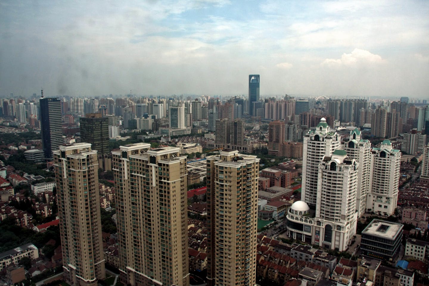 shanghai leading china's energy transition