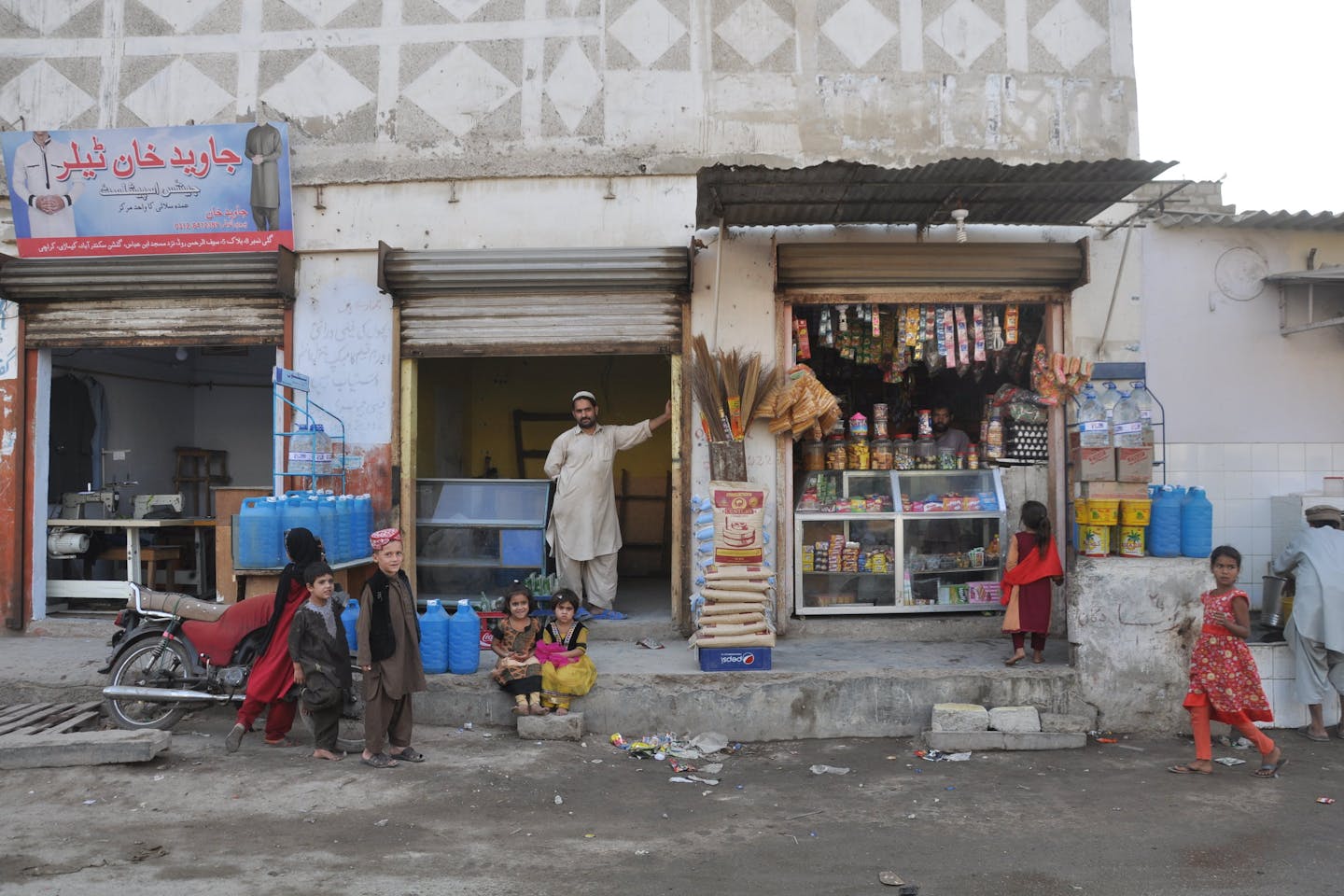 A water shop in Pakistan supplied by Sukoon Water, whose founder Rehan Adamjee will be attending Singapore International Water Week. Image: Sukoon Water