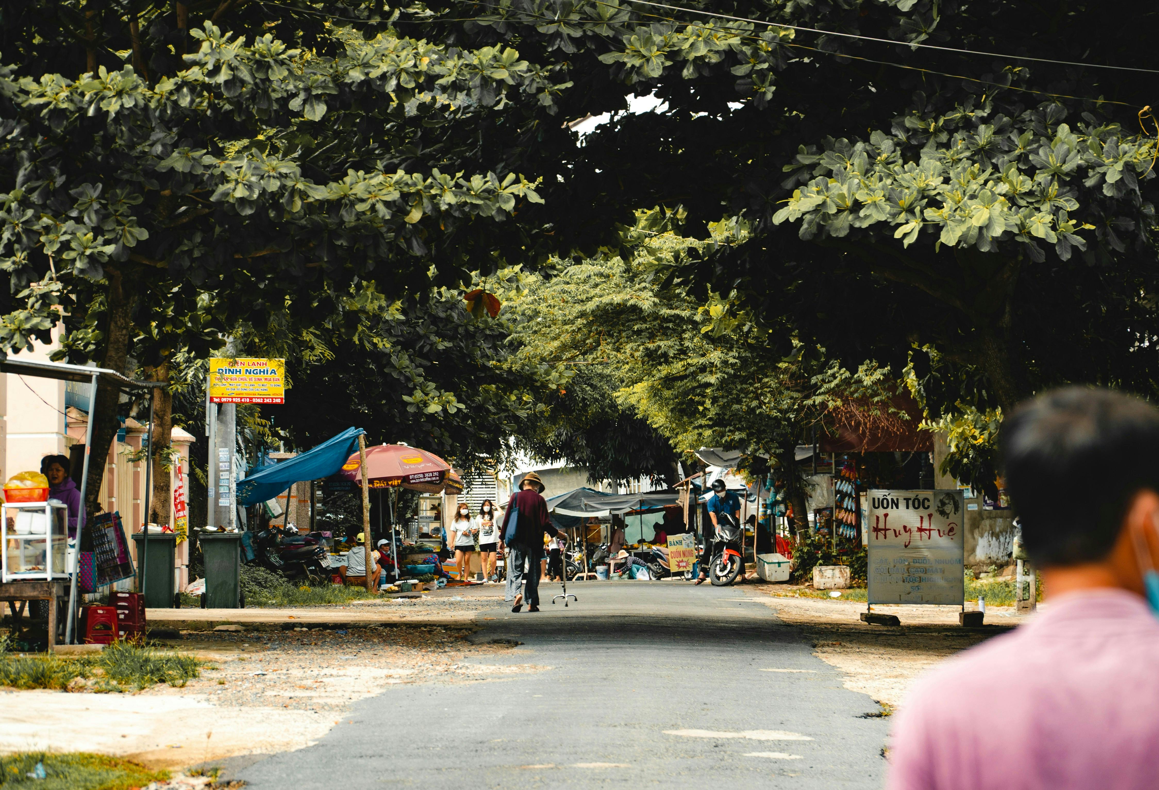 In Vietnam, transmission constraints, power curtailment and disputes over feed-in tariffs contributed to a sharp fall in solar investment after the rapid expansion seen between 2019 and 2021
