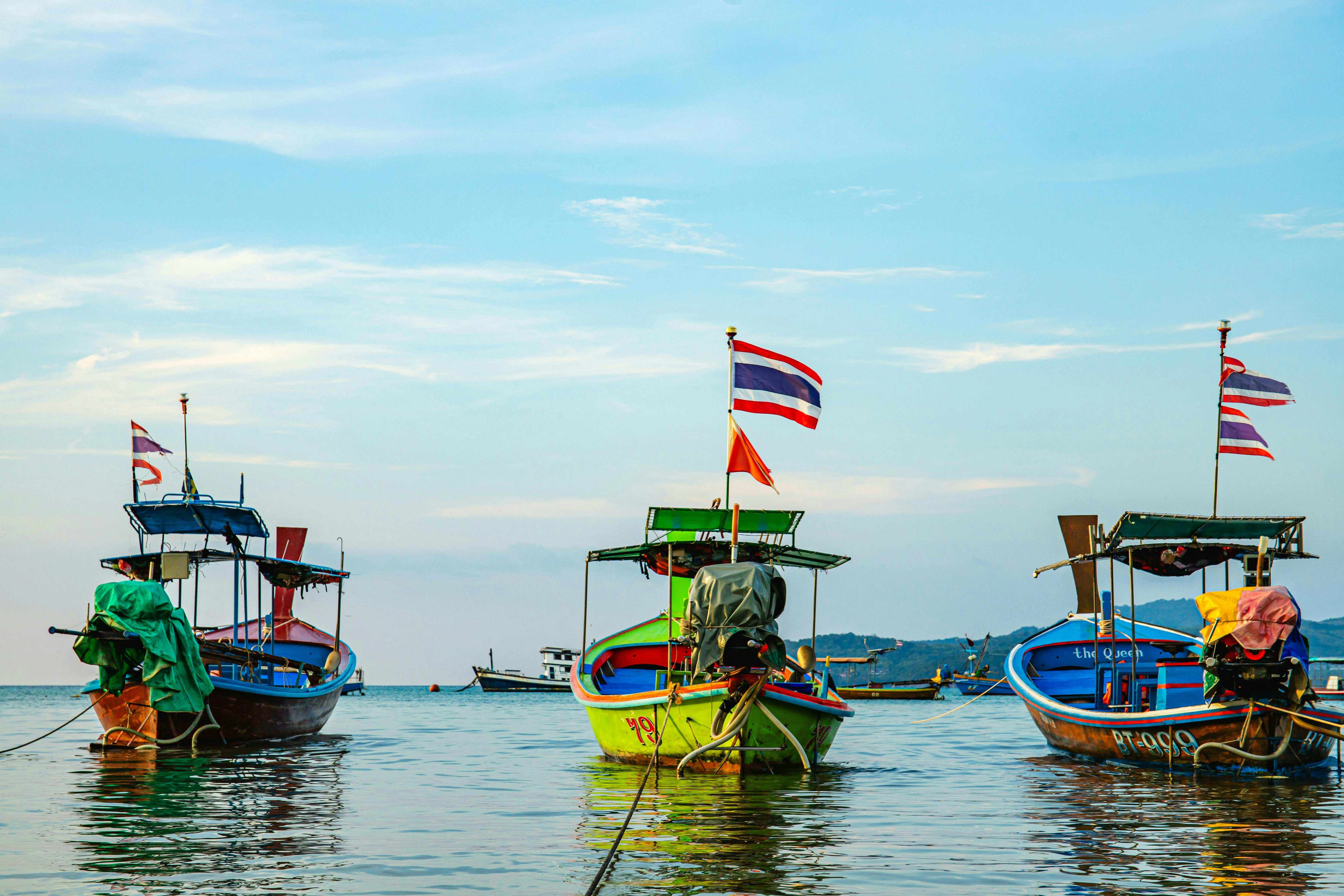 Colorful_Fishing_Boat_Thailand