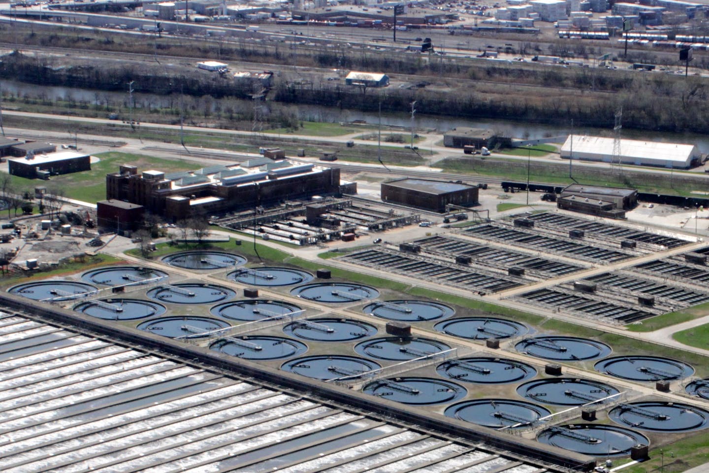 wastewater treatment plant in Cicero