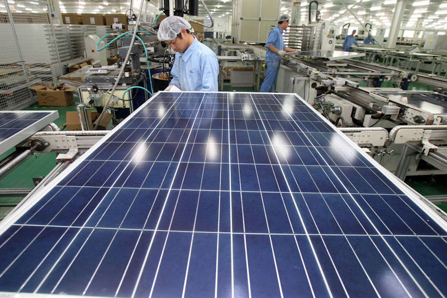 Cheapest Solar Panels No Longer Best Sunpower Ceo Says News Eco Business Asia Pacific