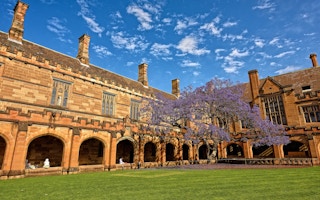 sydney university courtyard
