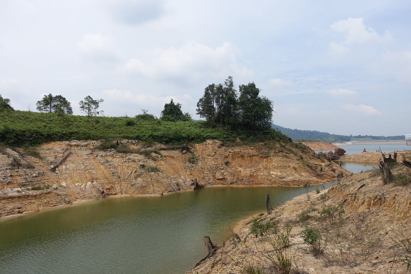 Linggiu reservoir