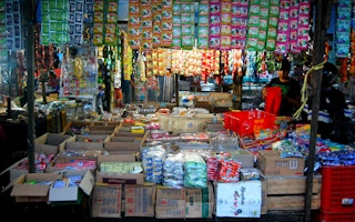 A provision store in Bandung with many plastic sachets