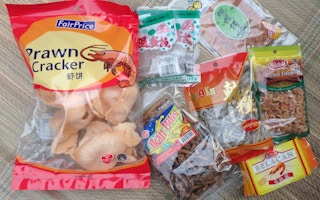 Yummy things wrapped in plastic found in supermarkets in Singapore