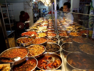 Chinese food at a Singapore coffee shop or hawker centre