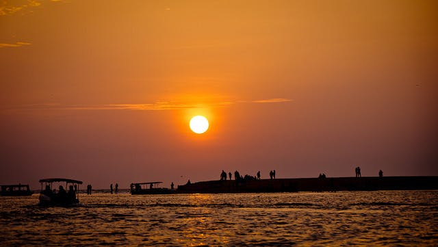 blazing sun over India