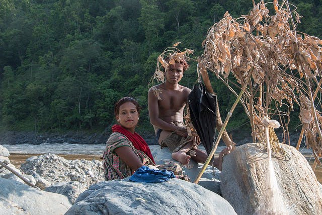 A fishing family on the Karnali River