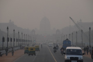 Smog in Rajpath, New Delhi