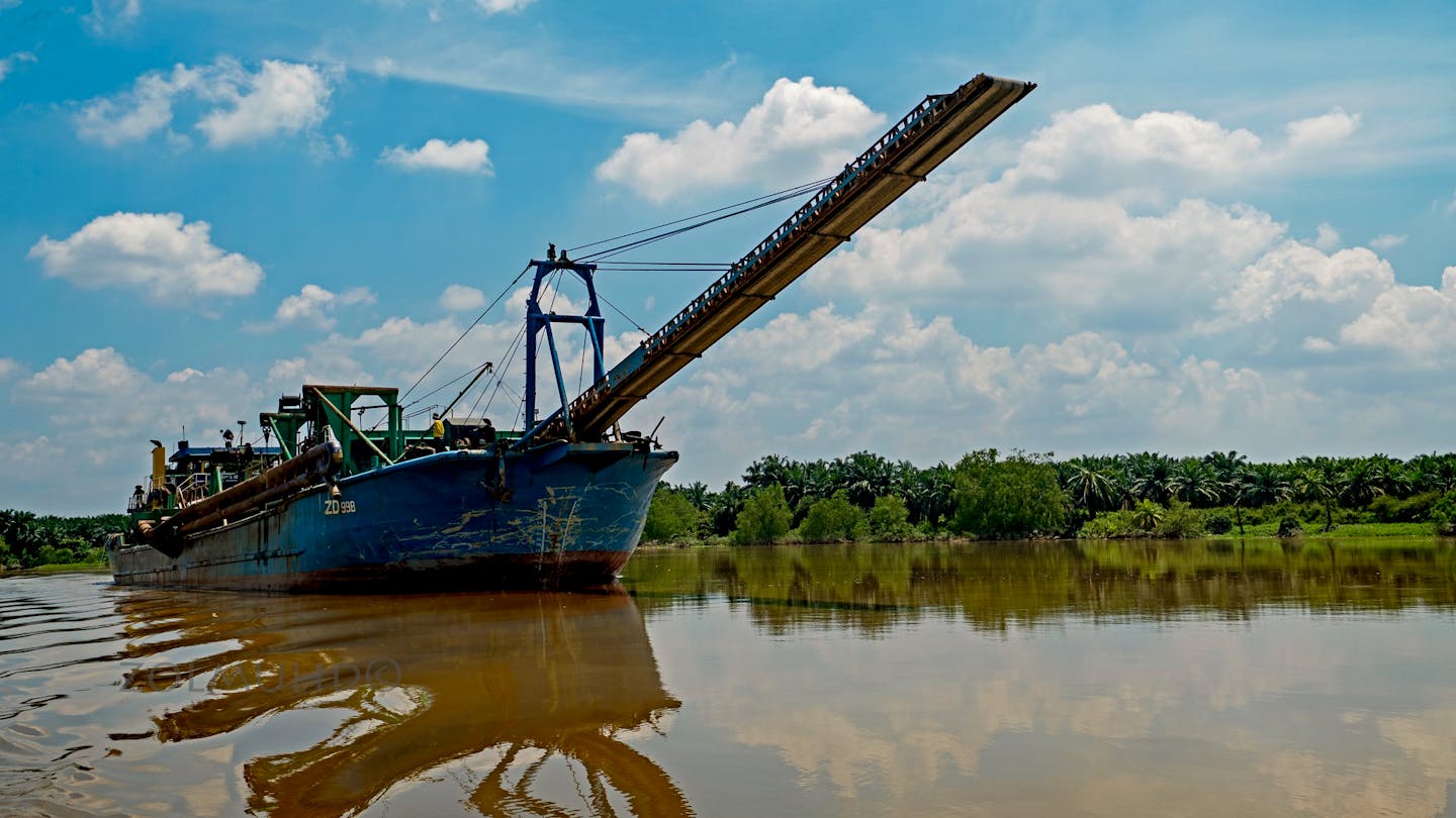 Is sand mining legal in malaysia