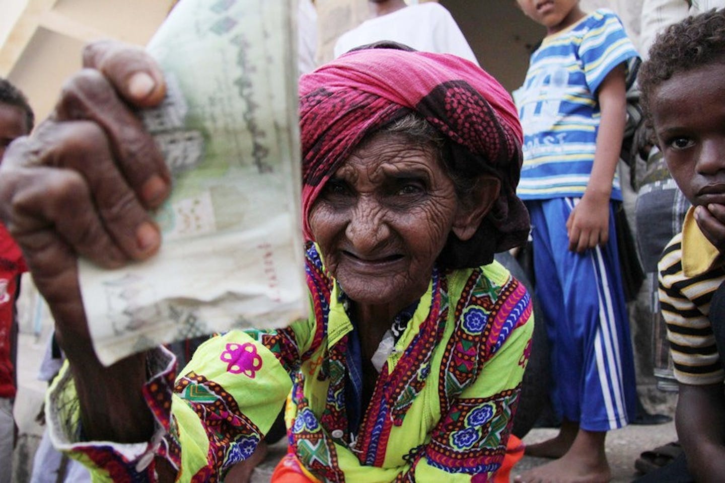 old woman yemen