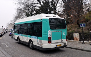 Paris electric bus