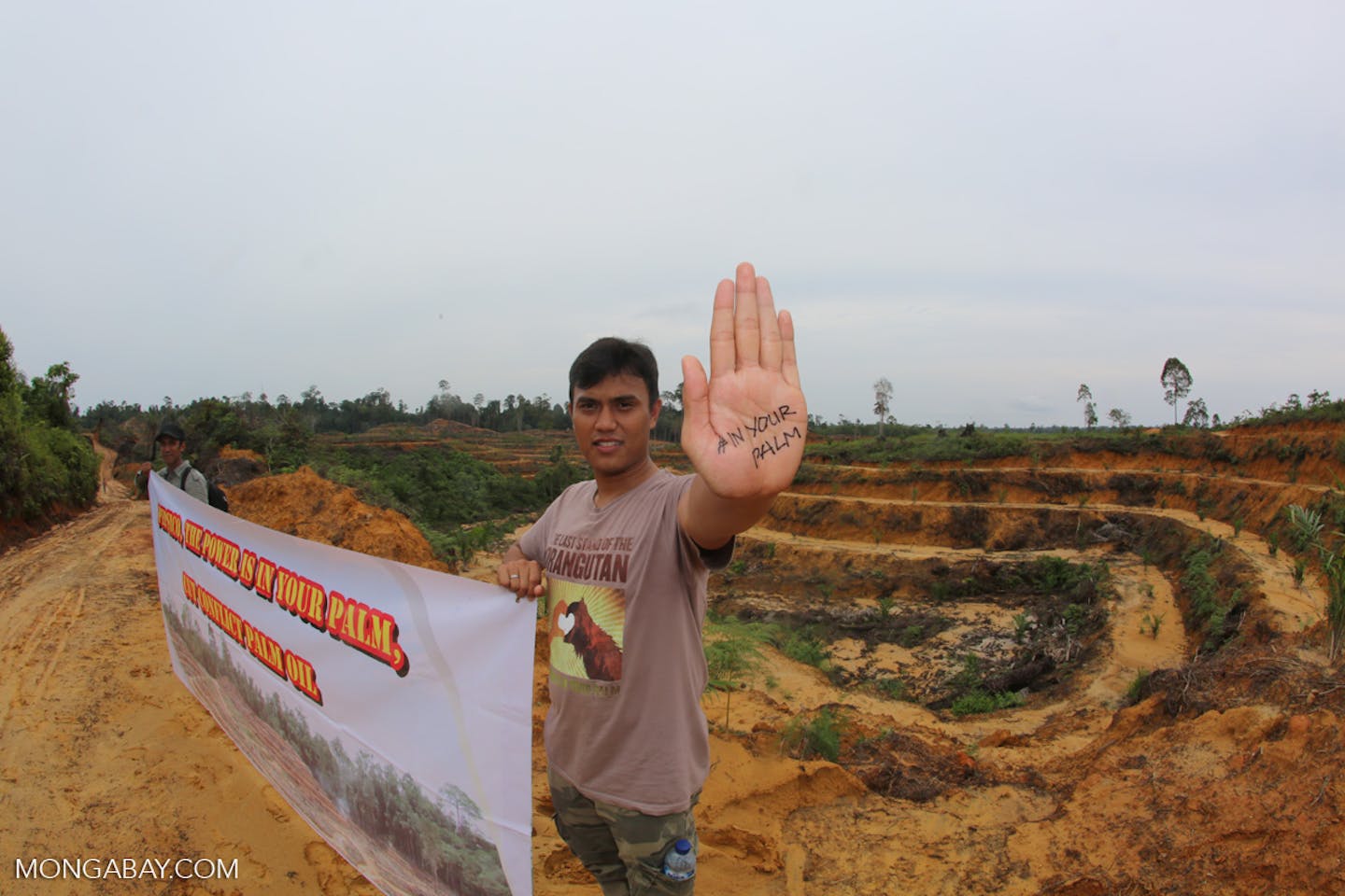 Activist vs palm oil
