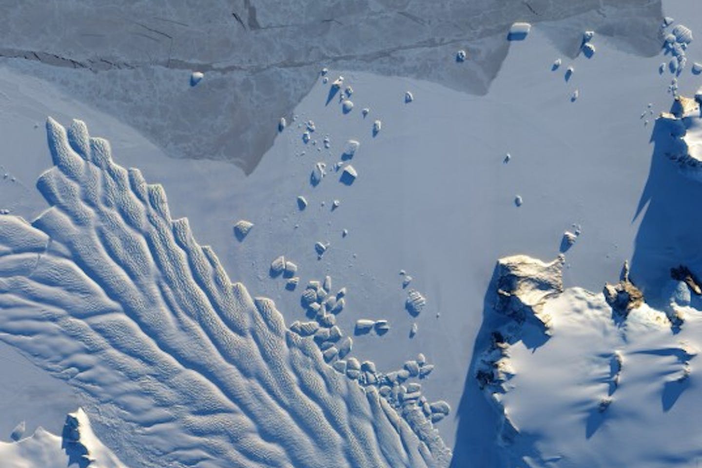 Arctic ice methane leak