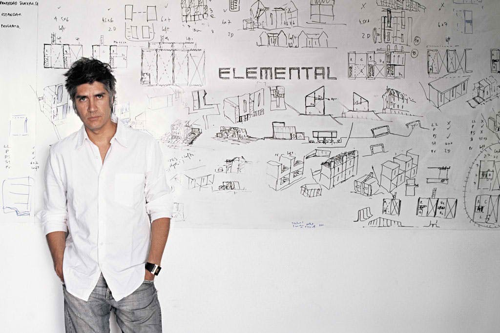 aravena chile un awards