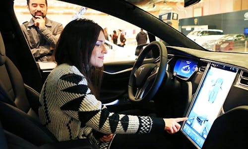Tesla eyes Shanghai for its new auto plant