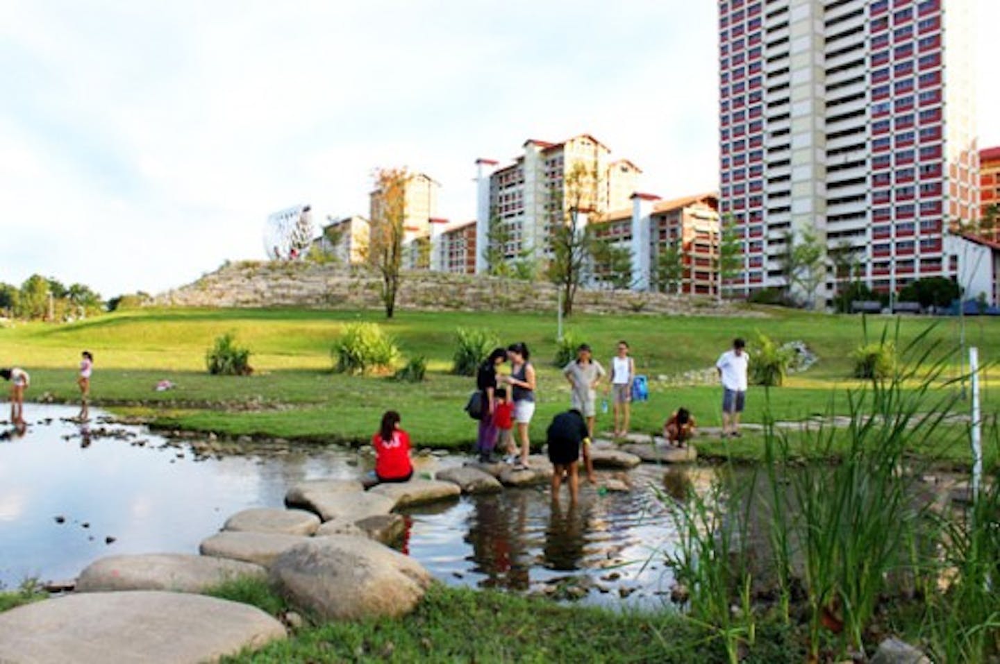 Green Spaces Boosts Wellbeing Of Urban Dwellers Study News Eco Business Asia Pacific