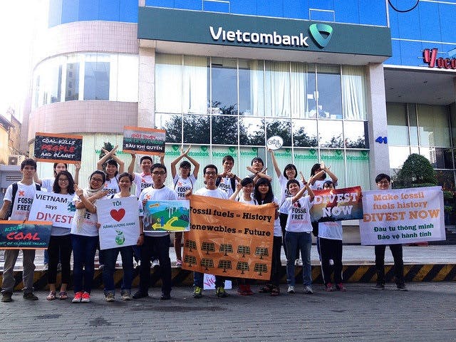 vietnam activists divestment