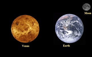 venus earth