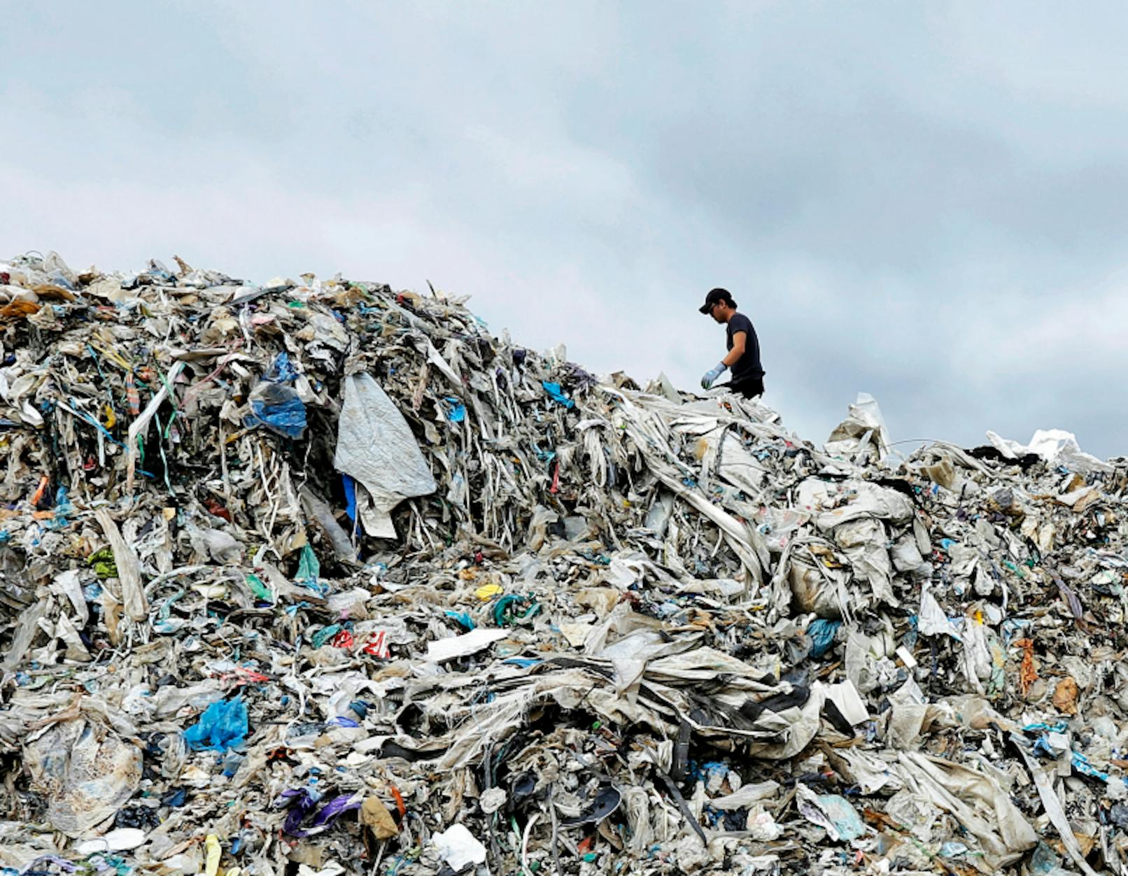 Greenpeace investigation into plastic waste in Malaysia