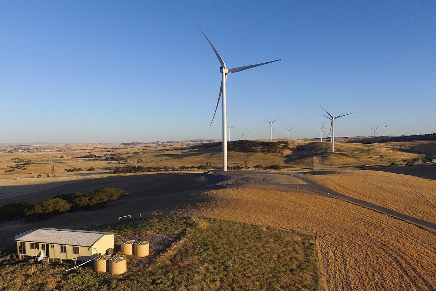 hornsdale wind farm australia
