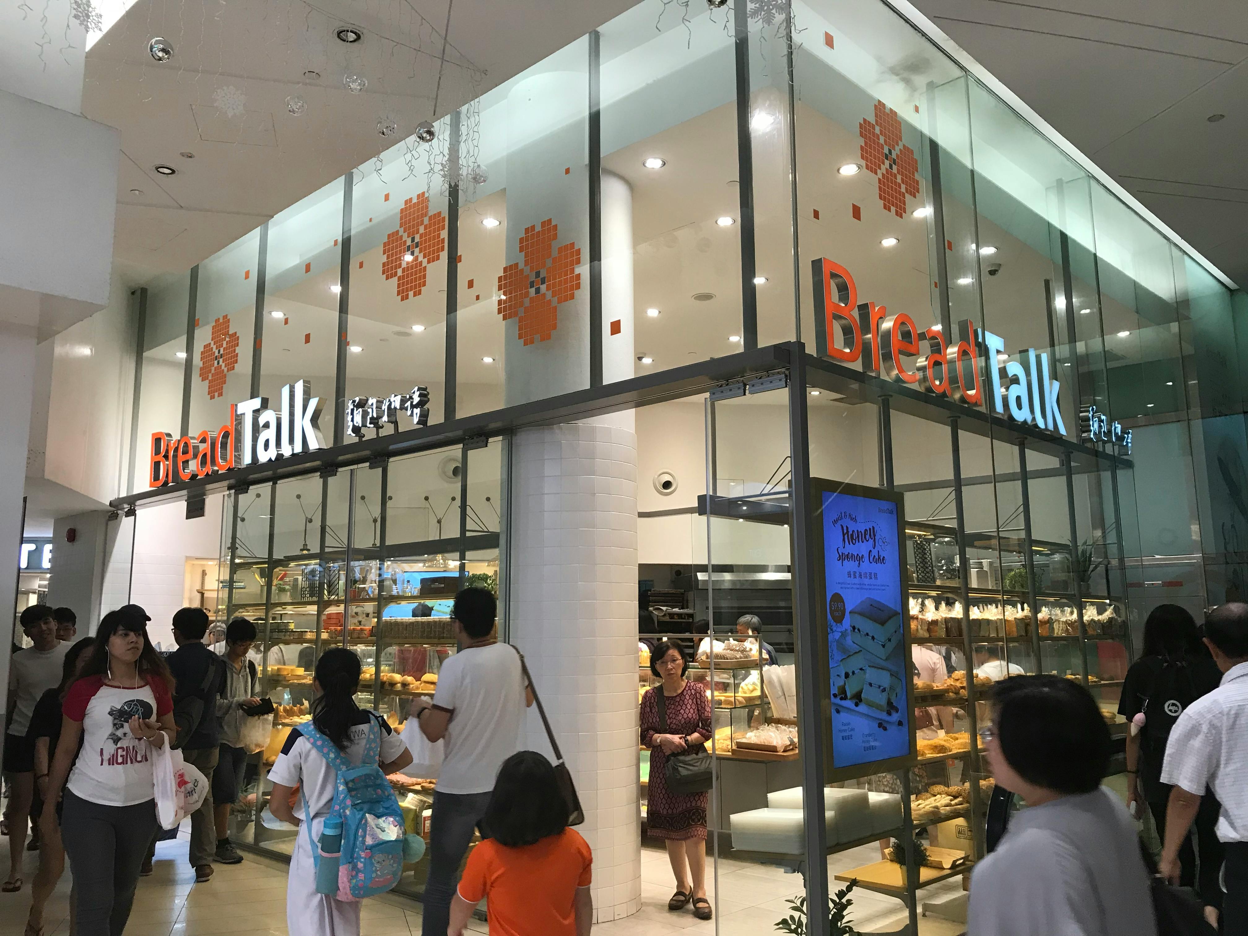 Singapore F&B Retailers Show Slow Progress In Reducing Plastic ...