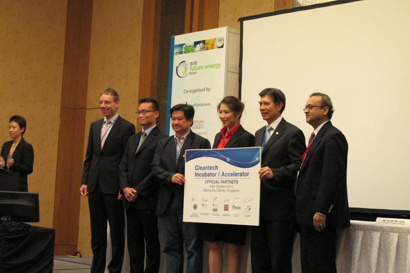 Cleantech incubator partnership