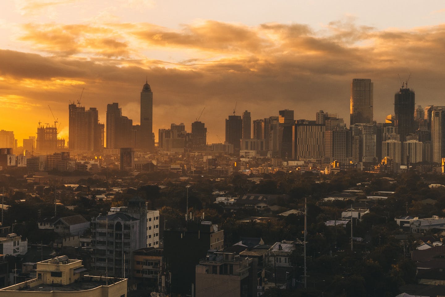 Manila skyline on Unsplash