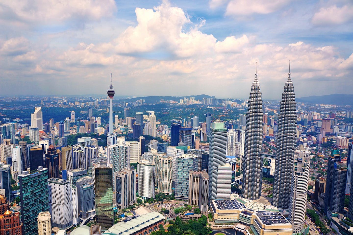 KL skyline pixabay