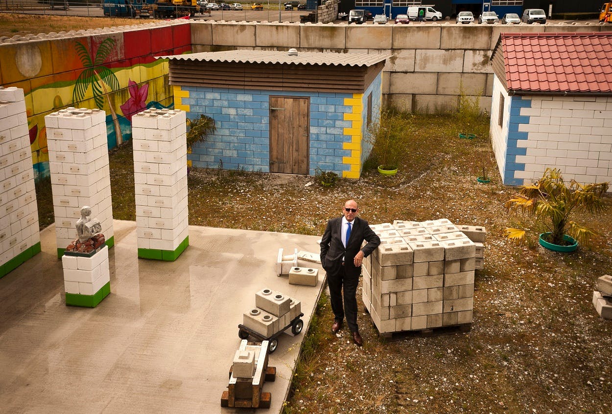 mobile factory blocks