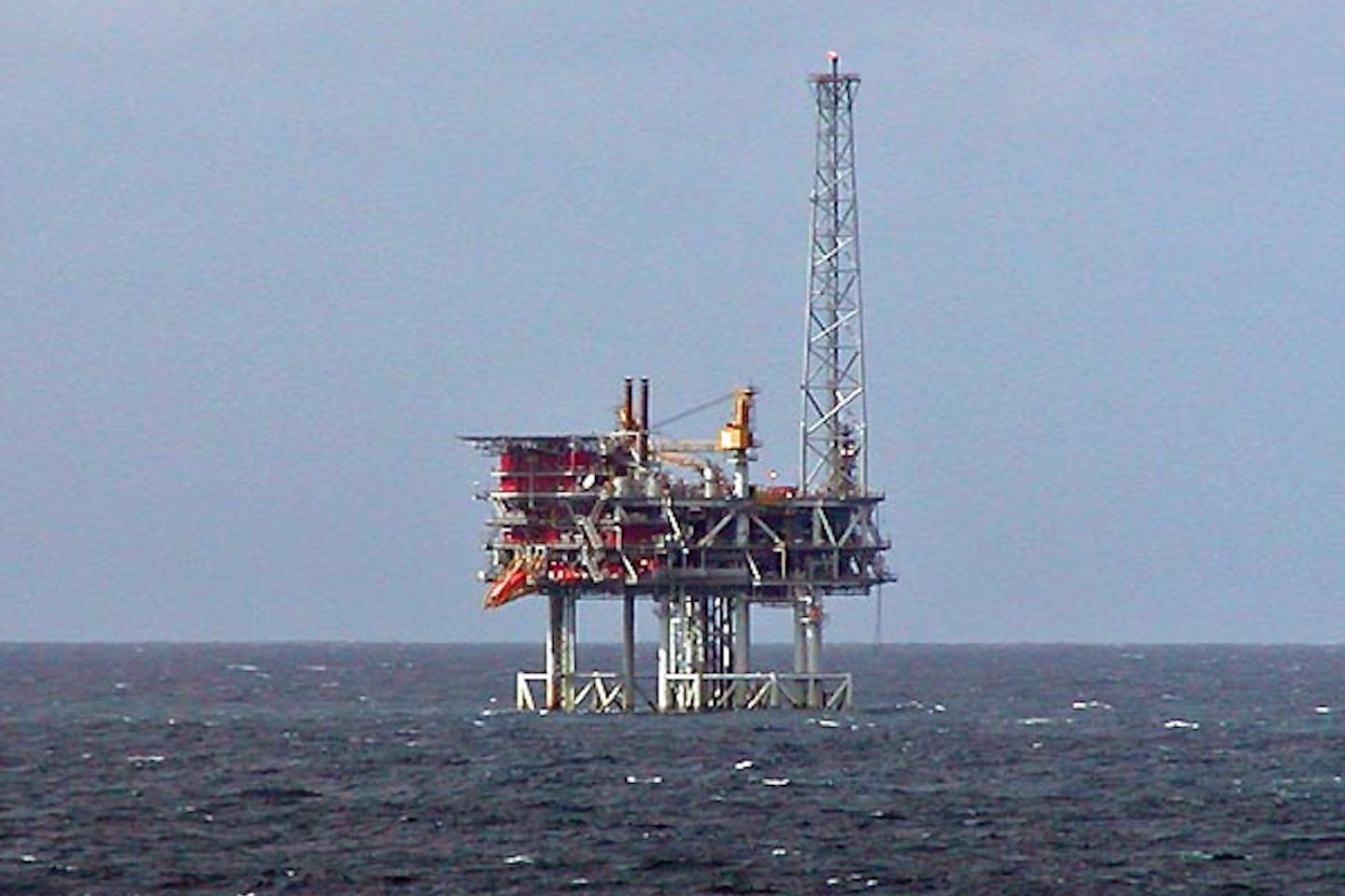 north sea oil platform