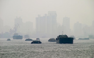 shanghai smog boats