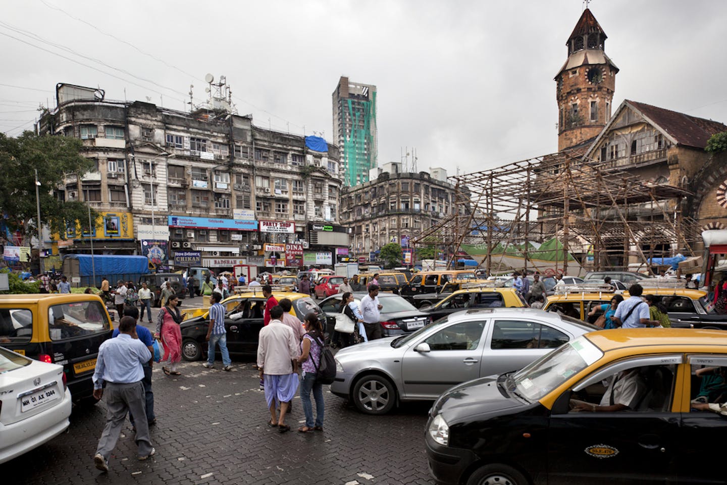 mumbai heavy traffic