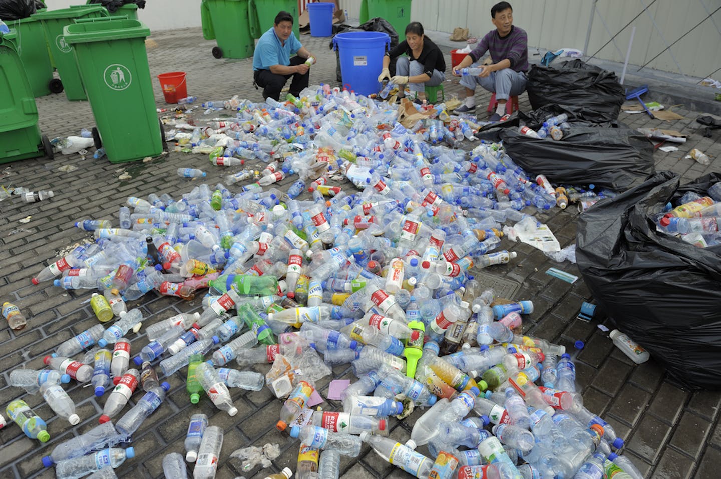 Plastic waste recycling