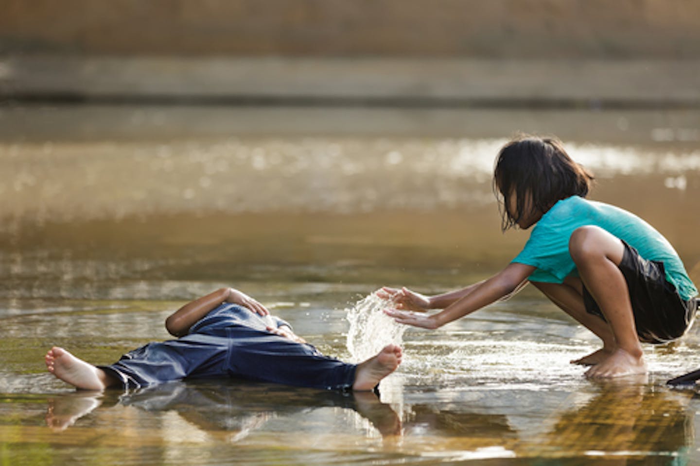 thai children