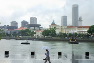 singapore river rain man