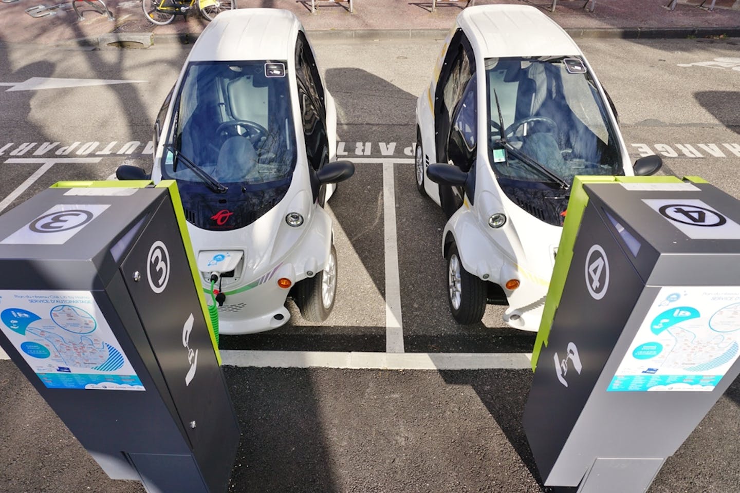 shared electric cars grenoble