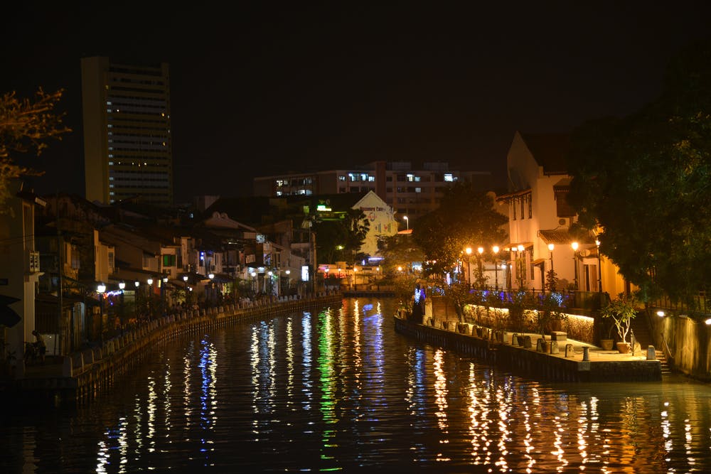 lighting malaysia river