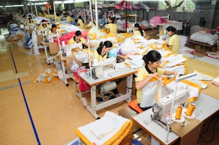 hanoi garment workers 