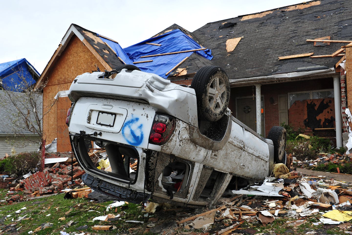 st louis cyclone aftermath