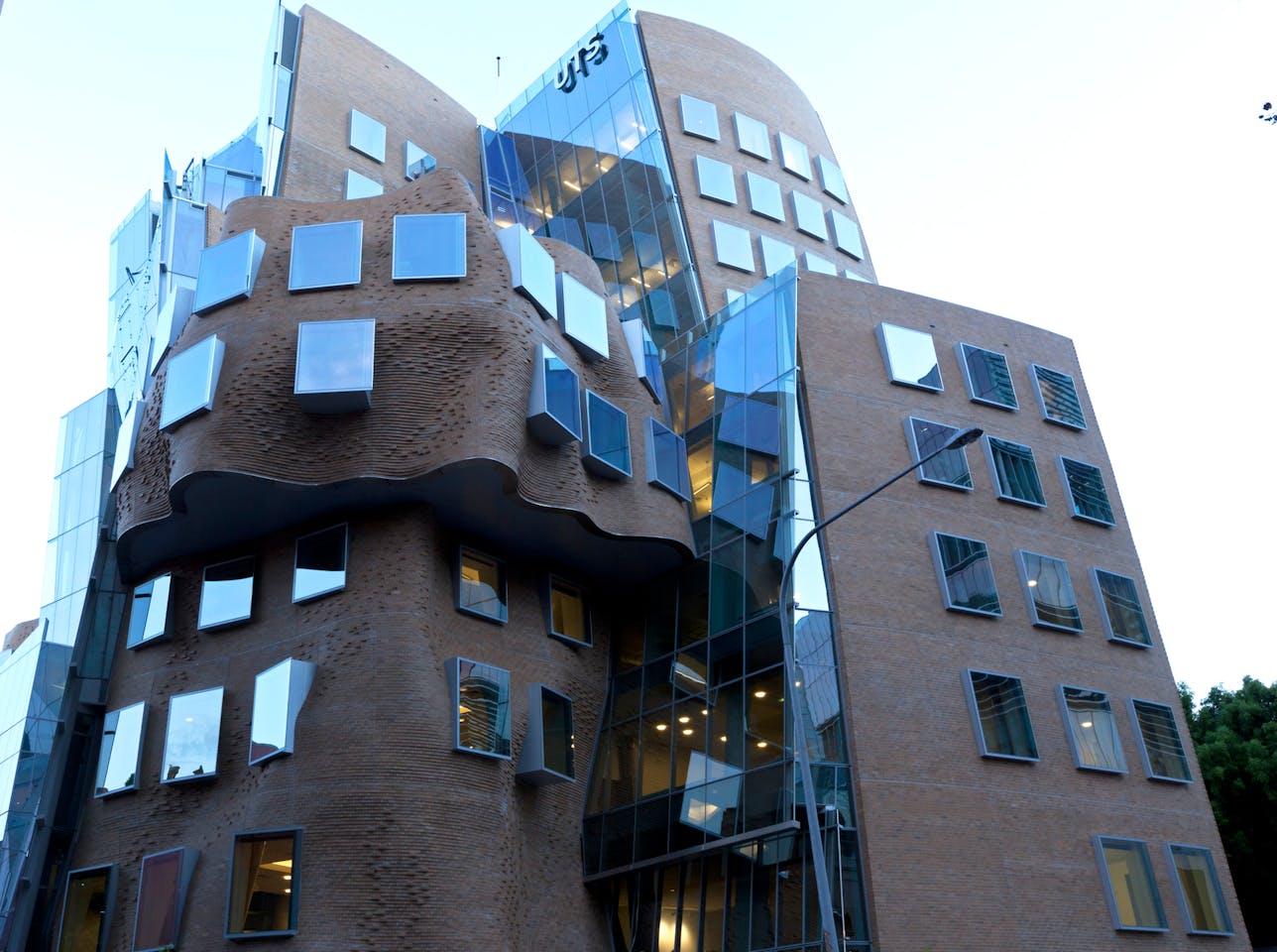 Frank Gehry's 'brown paper bag' is green Videos EcoBusiness Asia Pacific