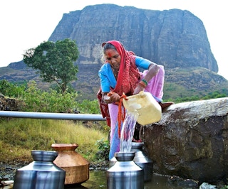 lady at the well in Maharashtra