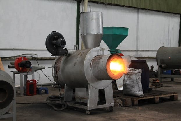 GEO-COAL gasification burner in Curug, Jakarta processes raw brown coal with superheated steam, removing 60 to 80 percent of moisture_2