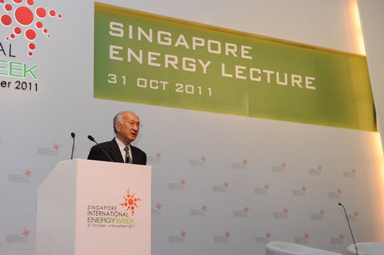 Former IEA chair Tanaka at energy week siew 2011