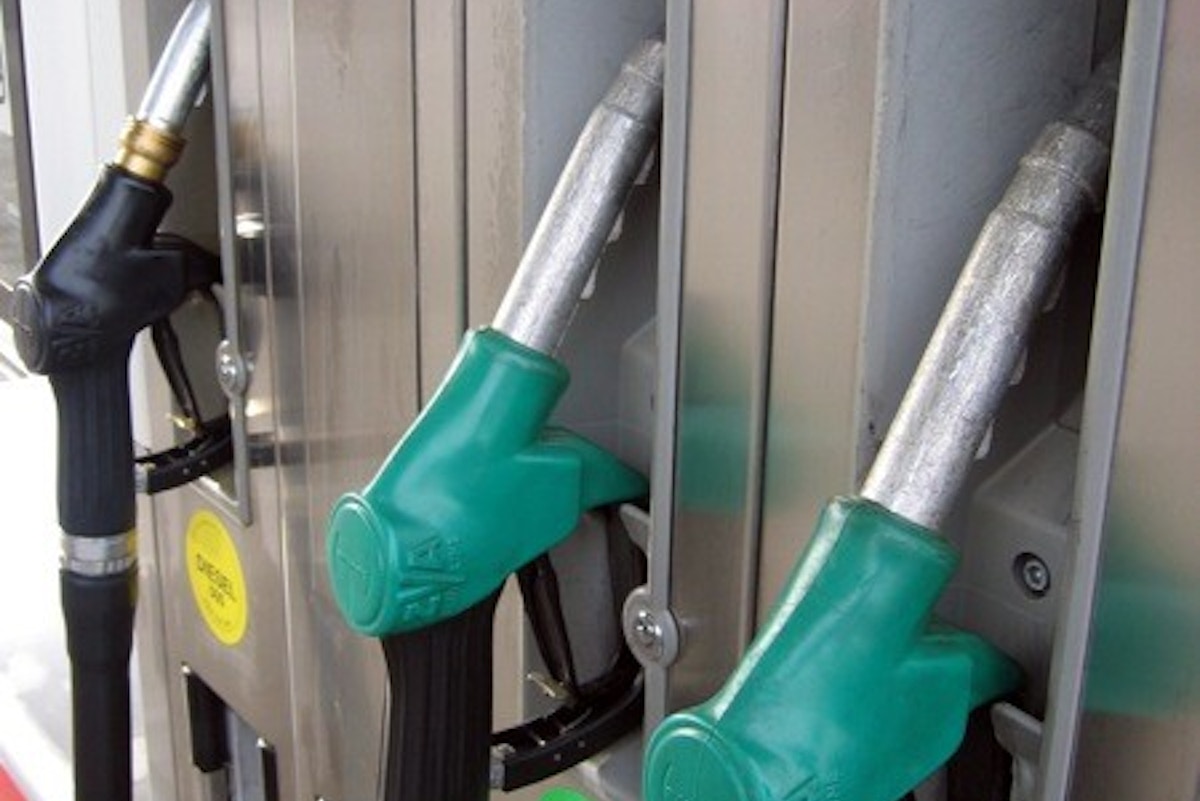 Бензин неэтилированный премиум евро-95 вид i (АИ-95-3). Бензин неэтилированный normal. Бензин премиум евро 95 фото.