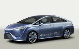 2011-toyota-fcv-r-concept-unveiled-previews-fuel-cell-production-car-in-2015-40402-7